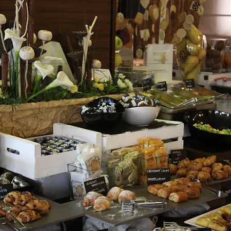 Western Monza E Brianza Palace 4*